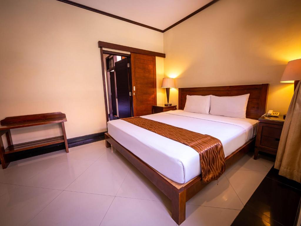 Двухместный (Deluxe Interconnecting Room with Garden View), Yulia Beach Inn Kuta
