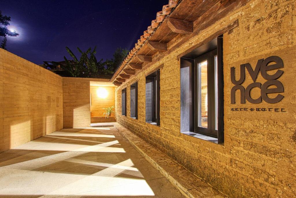 Uvence Arte + Hotel photo 3