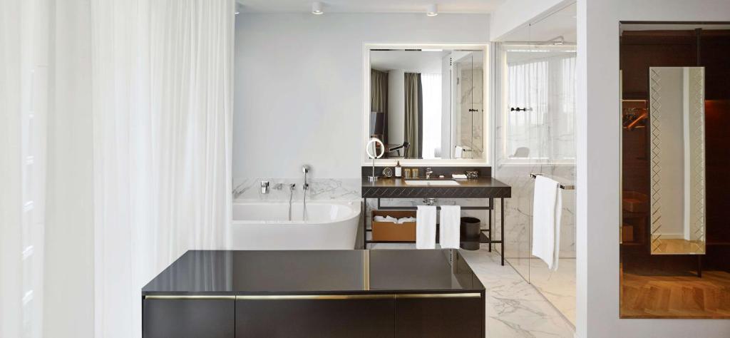 Двухместный (Номер Делюкс с кроватью размера «king-size»), Andaz Vienna Am Belvedere - a concept by Hyatt
