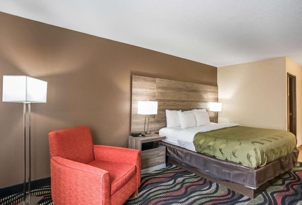 Quality Inn Cedar Rapids South photo 1