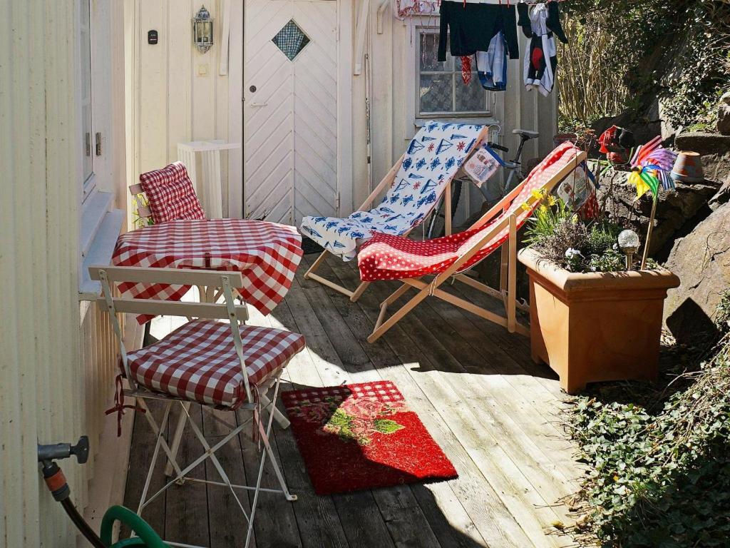4 person holiday home in GRUNDSUND photo 4