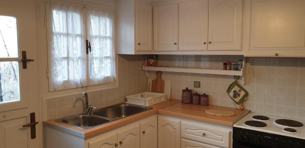 Alexandros House photo 2