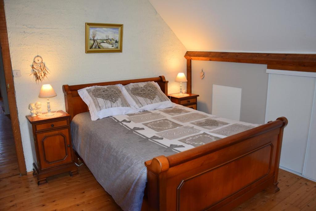 chambre campagnarde du grès rouge avec petit déj photo 1