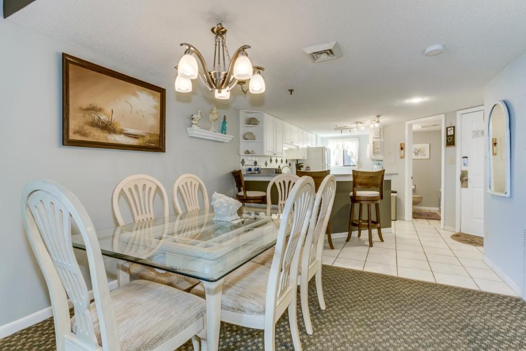 2Br Penthouse in the Ocean Forest Plaza photo 2