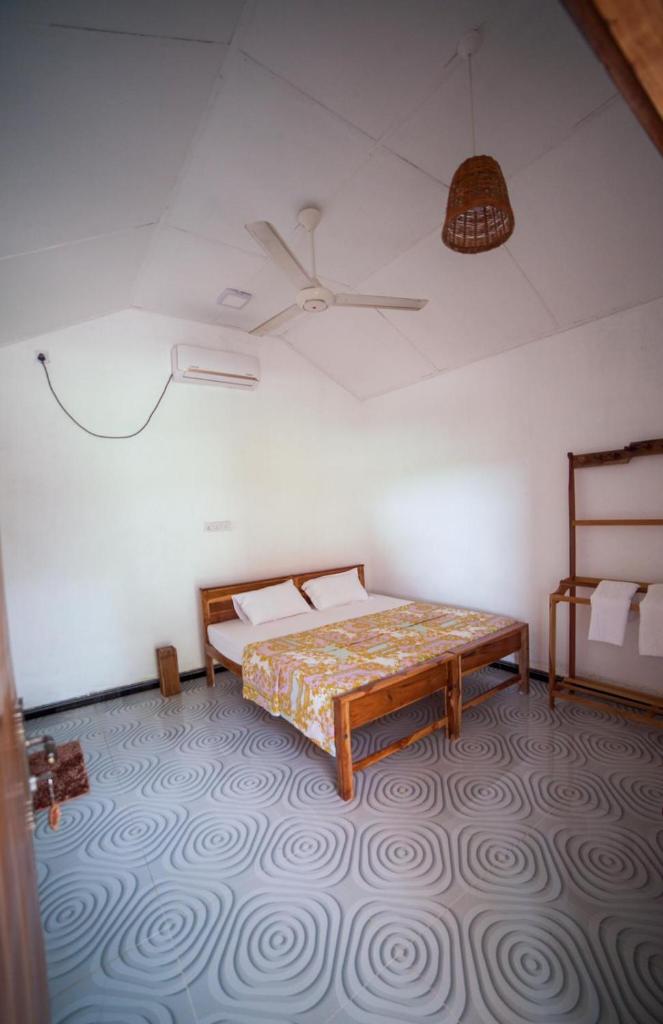 Beach Lagoon Parans photo 2