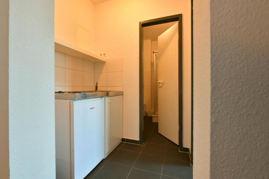 SKYBASIC Merseburg Room Type - Apartment with 3 Beds