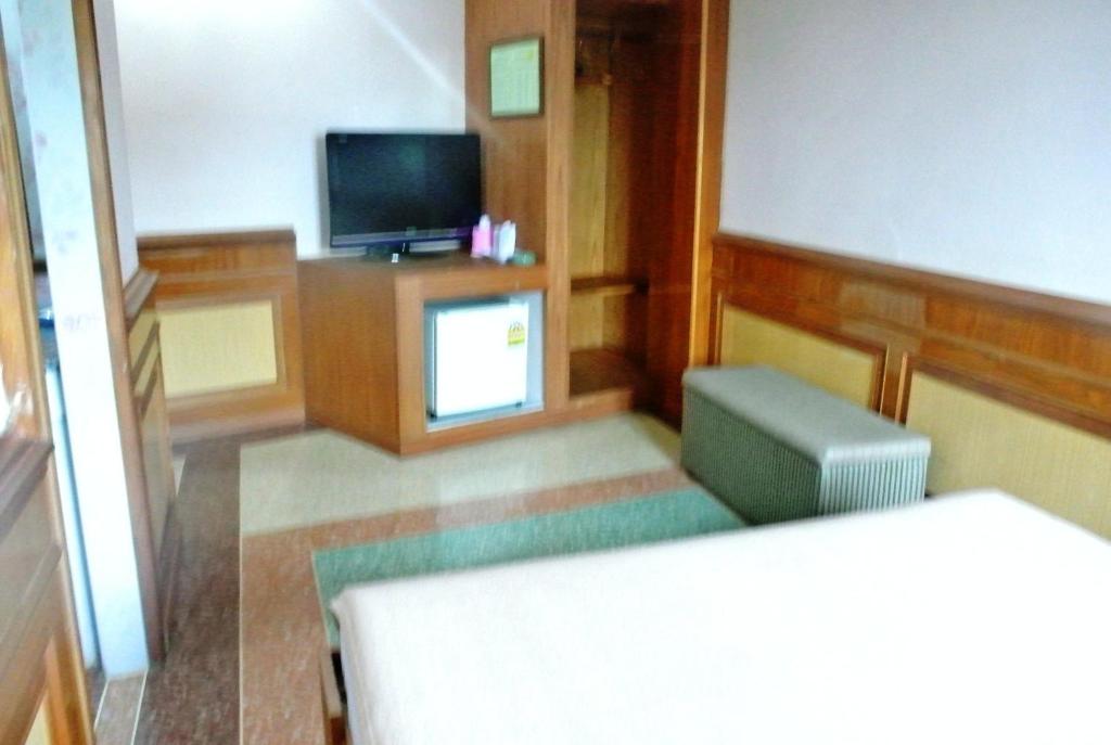 Rose Garden Hotel photo 2