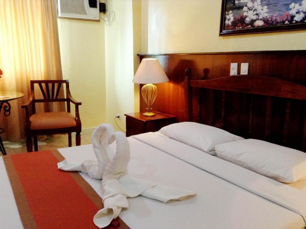 Семейный (Семейная вилла), Crown Regency Residences Davao