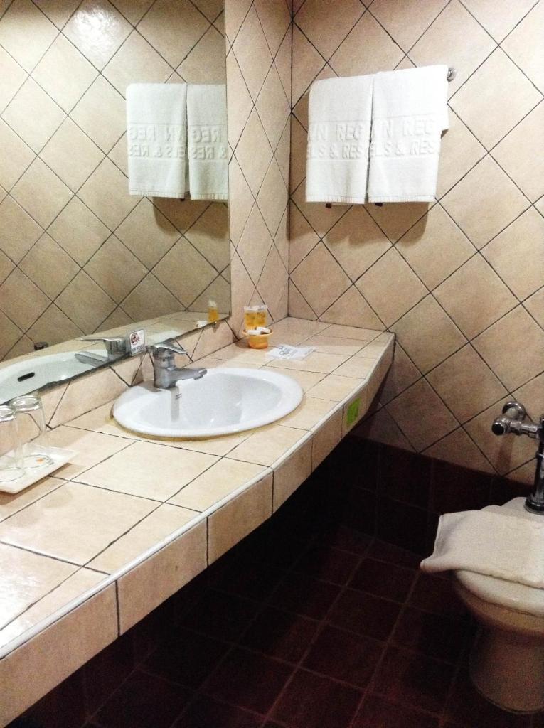 Сьюит (Люкс «Премьер»), Crown Regency Residences Davao