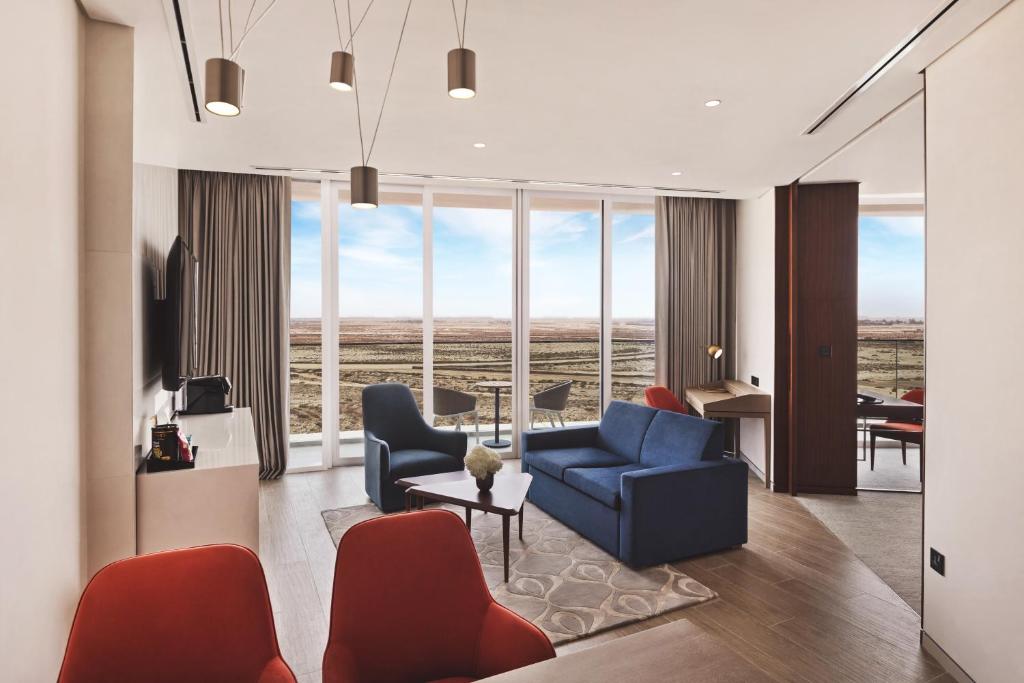 Сьюит (Полулюкс), Отель JA Lake View Hotel