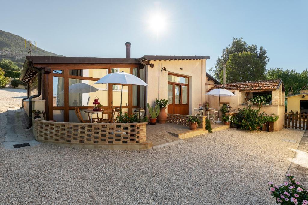 Agriturismo Monte Cologna photo 3