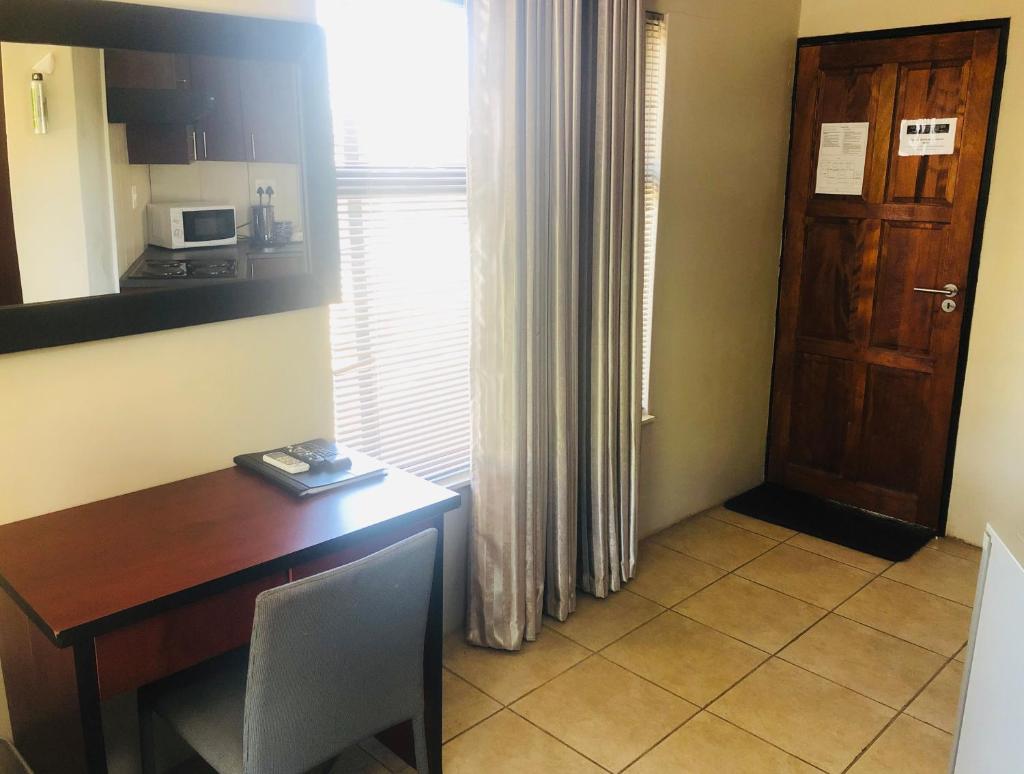 A Contempo Guesthouse photo 4
