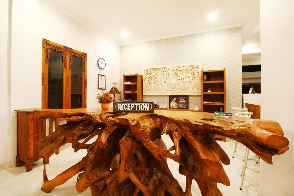 Wahyu Dana Hotel photo 3