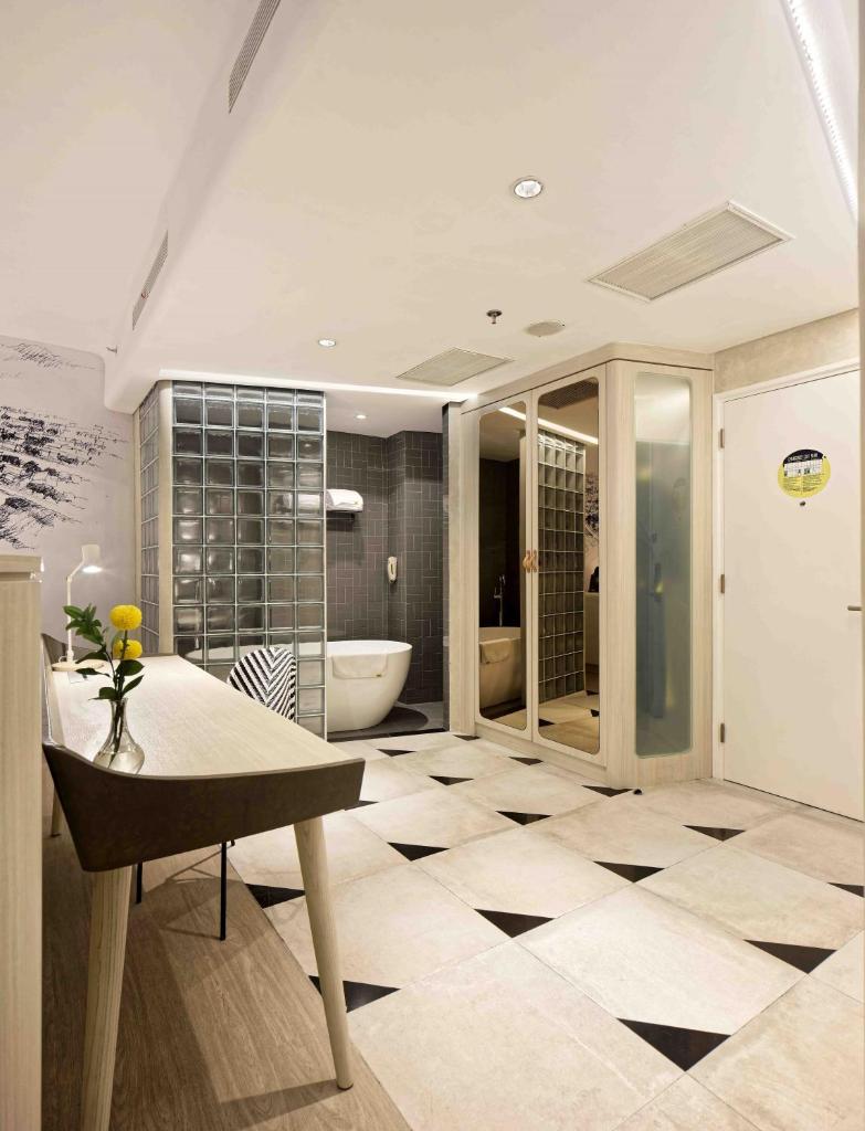 Сьюит (Люкс), YELLO Hotel Harmoni