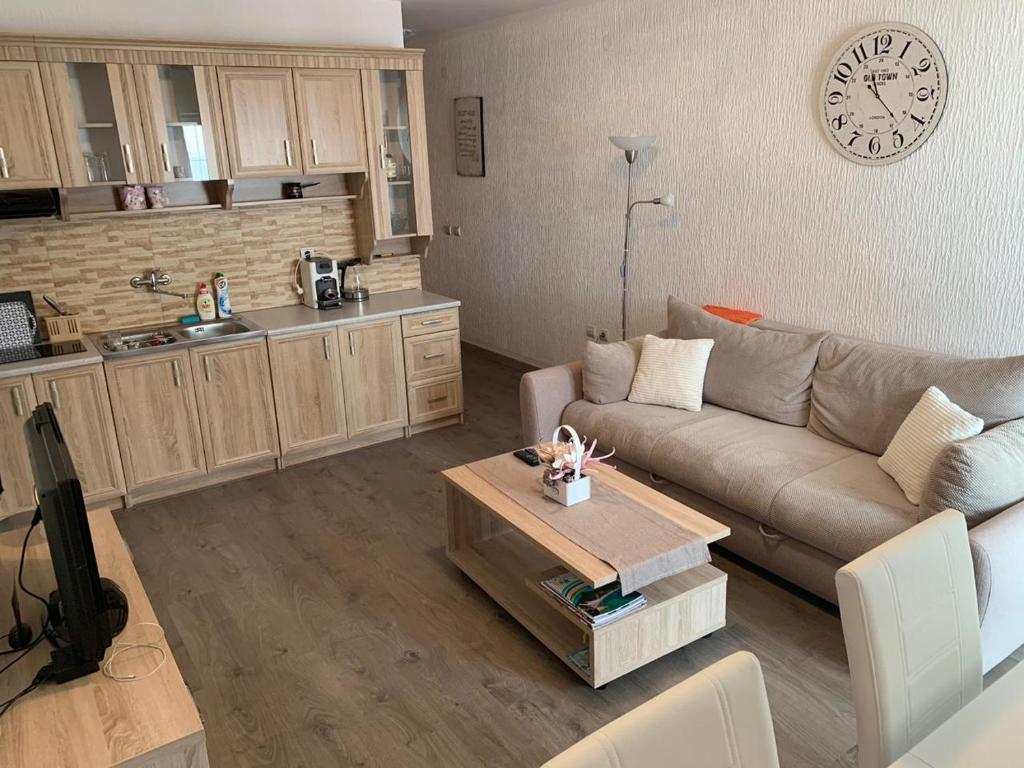 Appartment Ajkunic photo 3