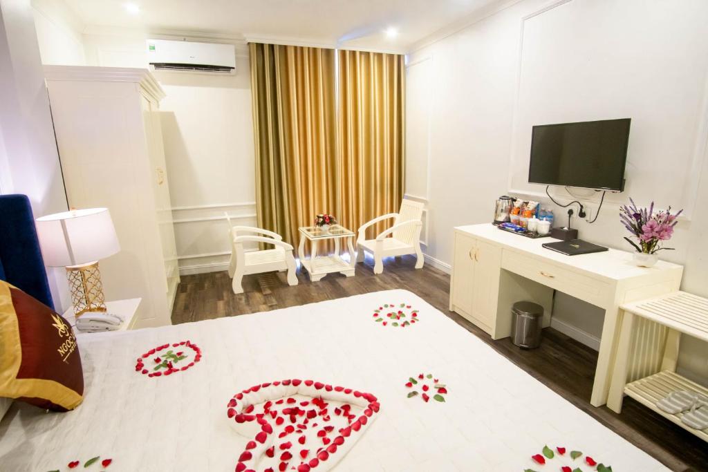 Khách sạn Ngọc Lan Hạ Long Hotel