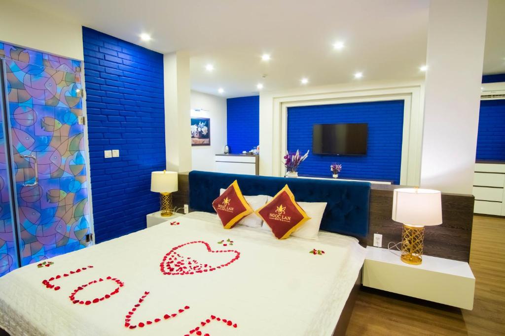 Khách sạn Ngọc Lan Hạ Long Hotel