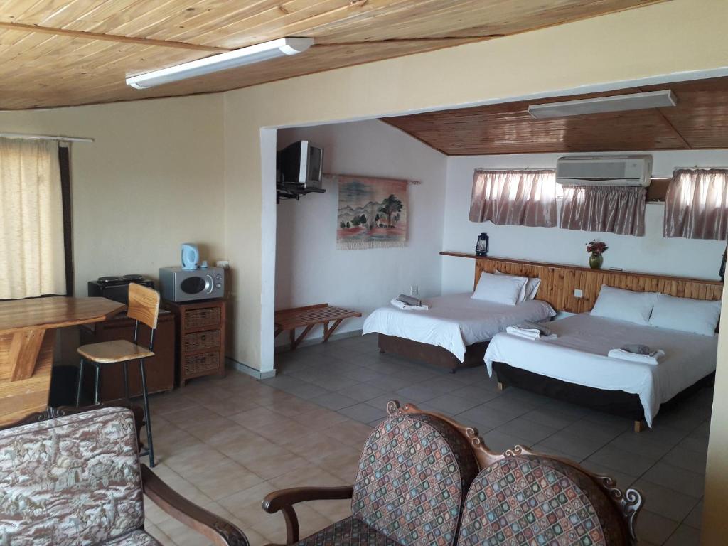 Lentswe Lodge photo 3