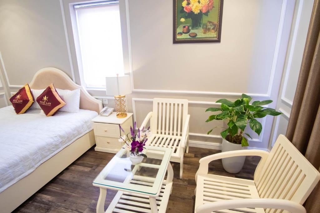 Khách sạn Ngọc Lan Hạ Long Hotel