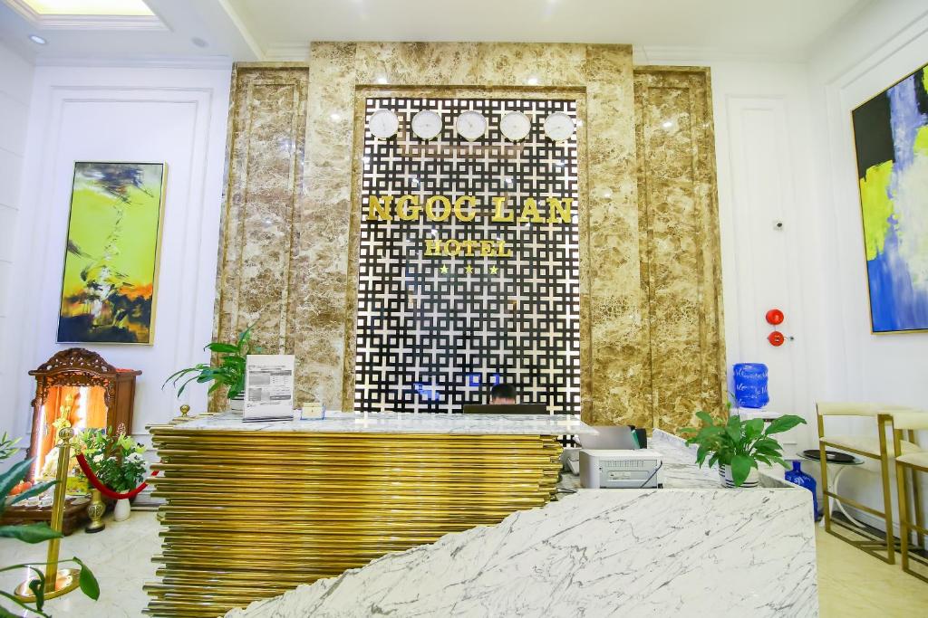 Khách sạn Ngọc Lan Hạ Long Hotel