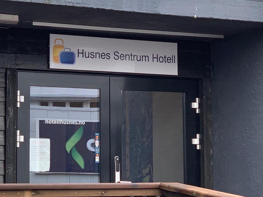 Husnes Sentrum Hotell photo 2