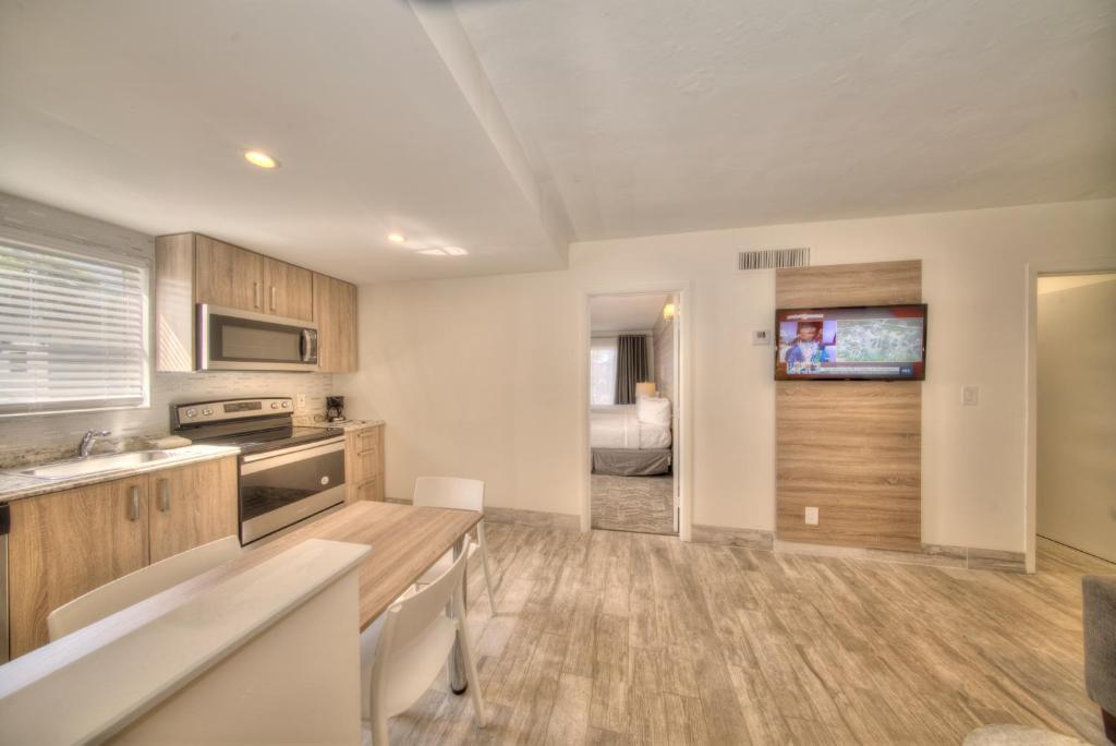 Riverside Apartments By The Beach photo 2