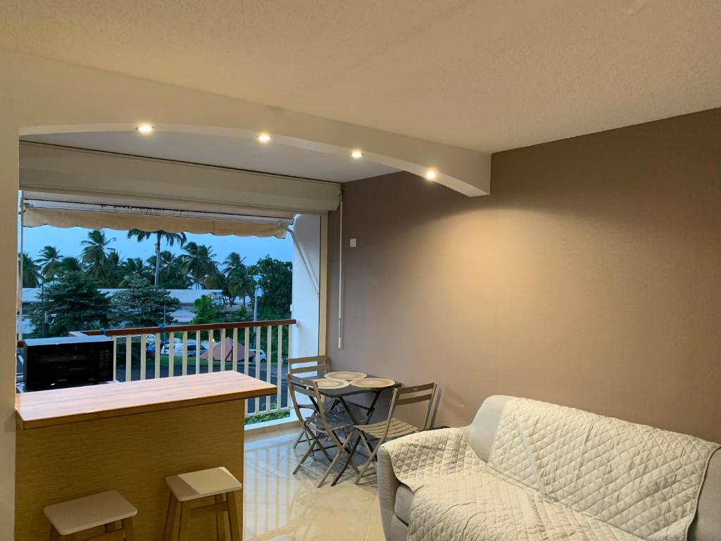 Studio ds résidence sécurisée avec vue & accès à la mer . photo 2