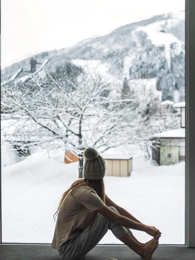Bluebird Apartments by The Hakuba Collection photo 2
