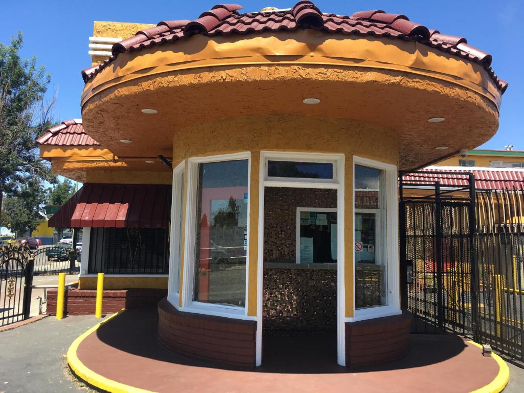 Harris Motel photo 3