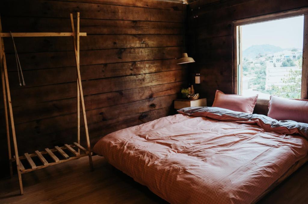 Dalat Memories - Phố Sương Mờ Đà Lạt