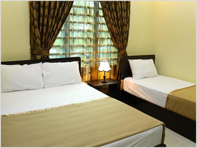 Villasuri Homestay photo 3