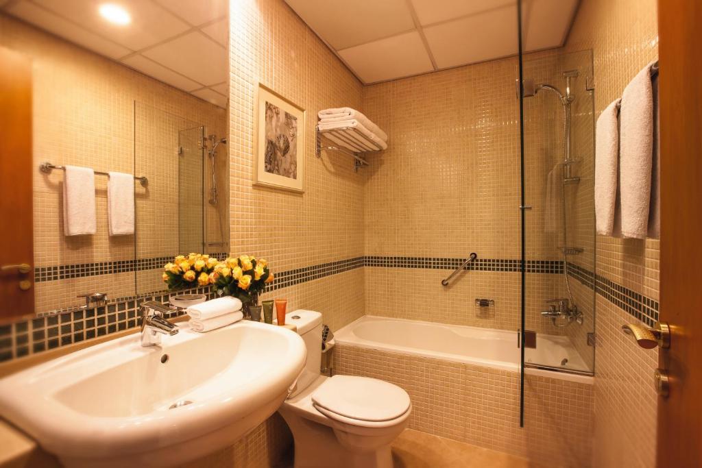 Апартаменты (Апартаменты с 1 спальней), Отель Mövenpick Hotel Bur Dubai