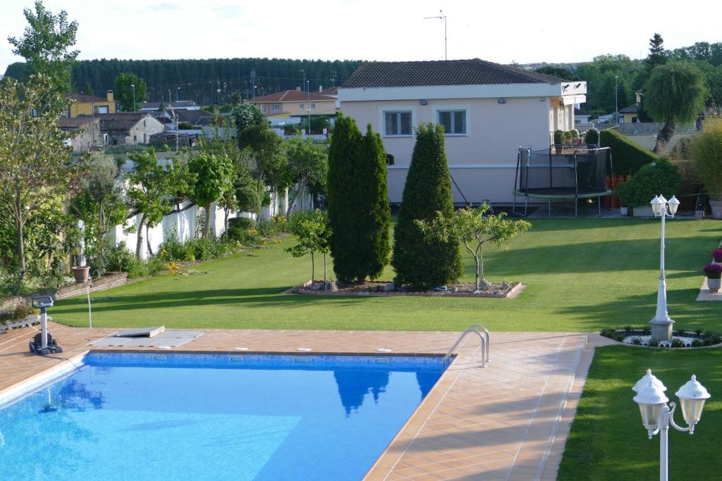 Villamercedes II photo 4