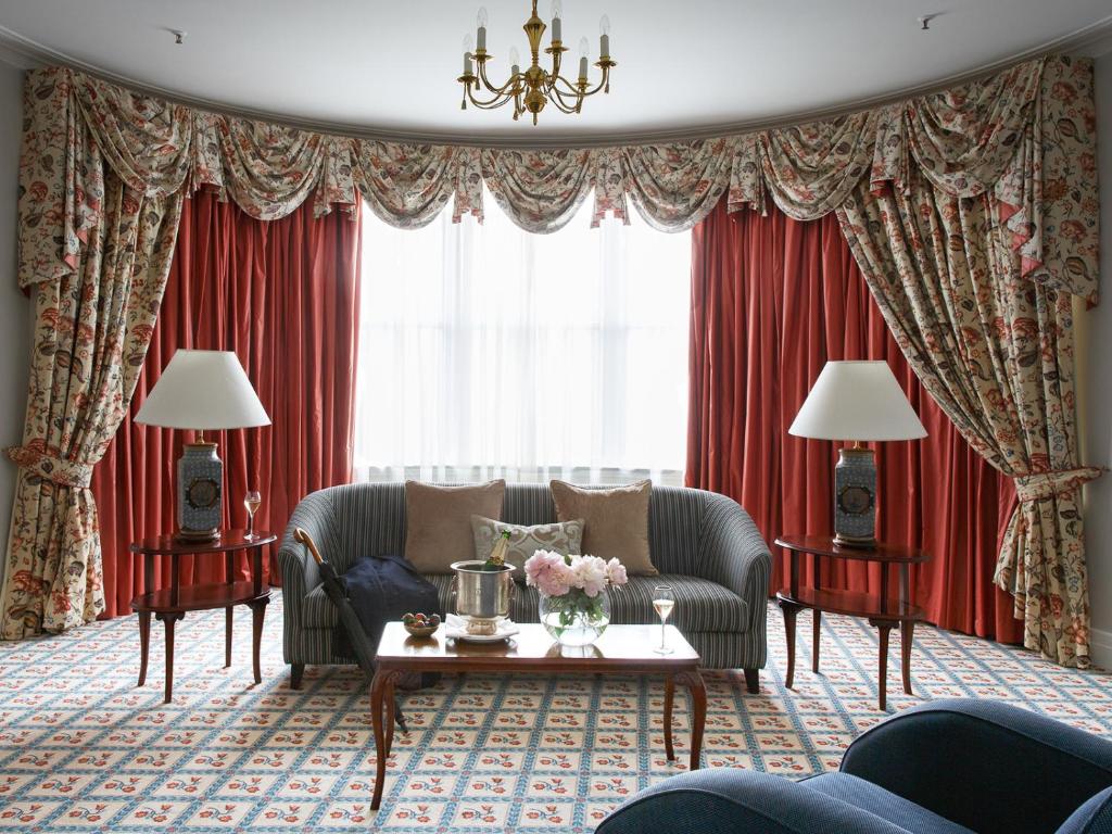 The Hotel Windsor photo 2