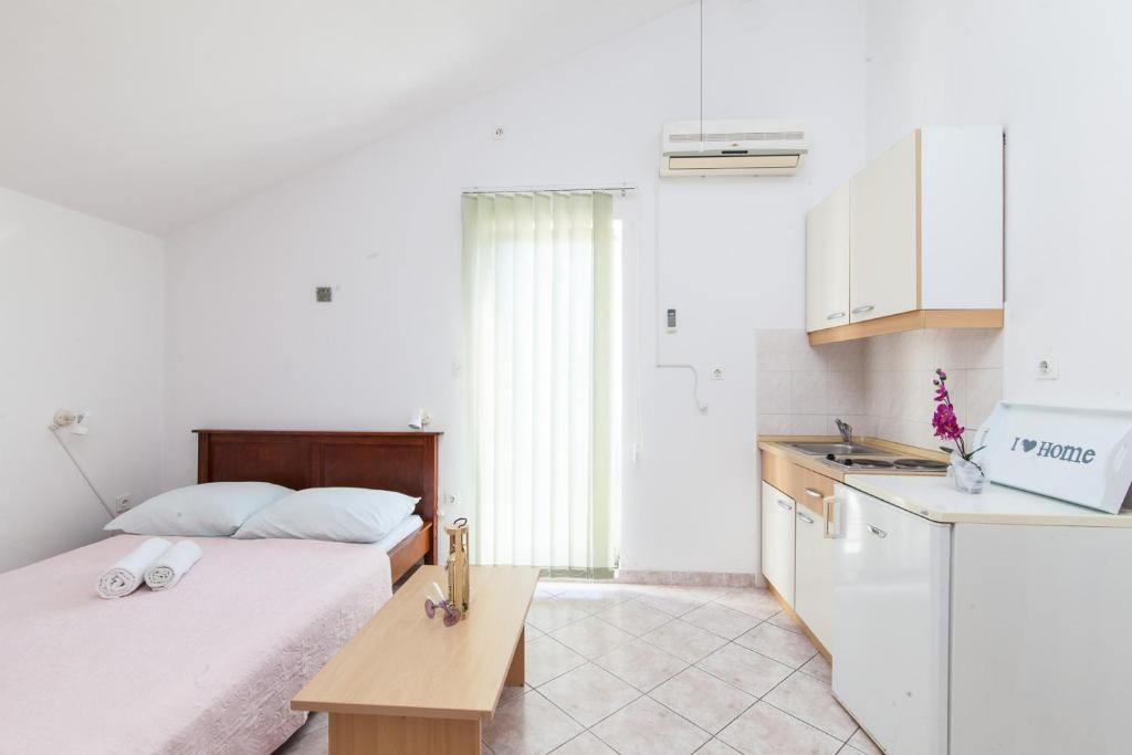 Apartmani Villa Mimi photo 3
