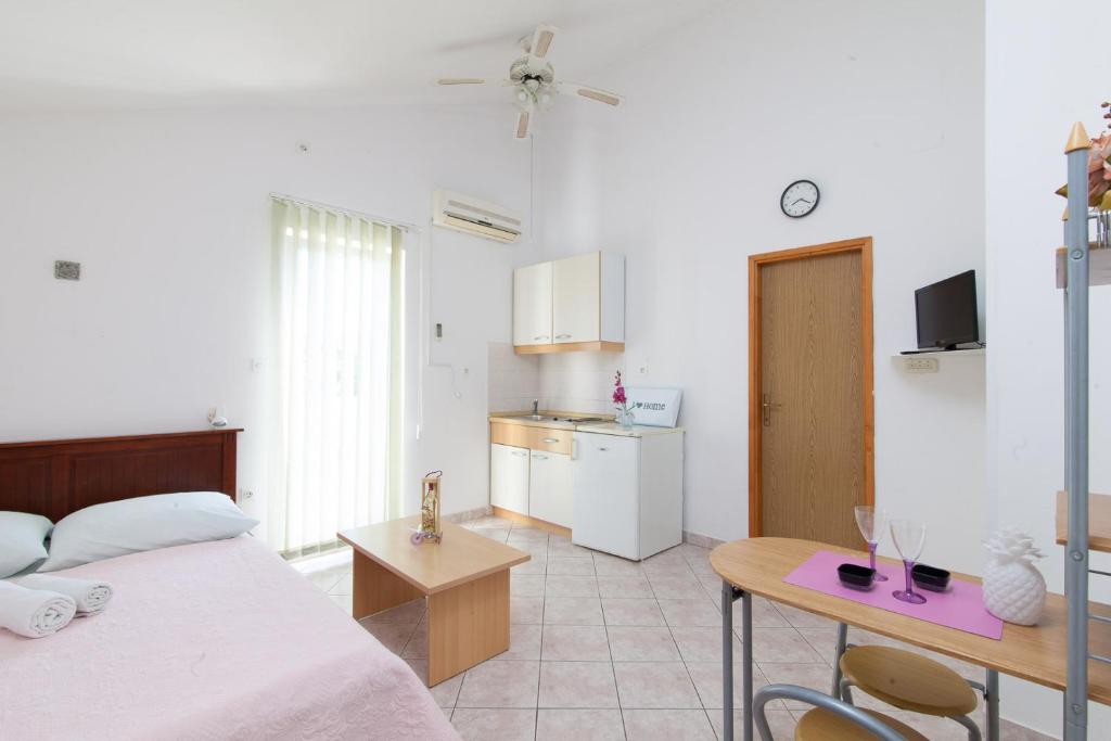 Apartmani Villa Mimi photo 2