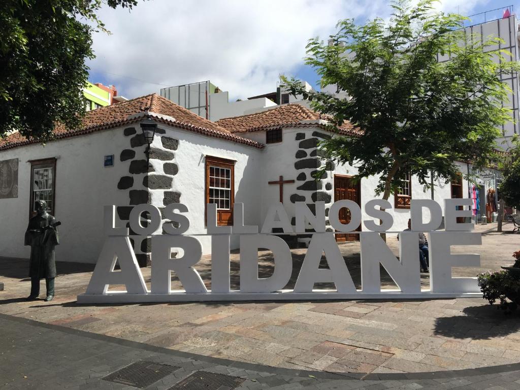 Apartamentos Los Laureles photo 3