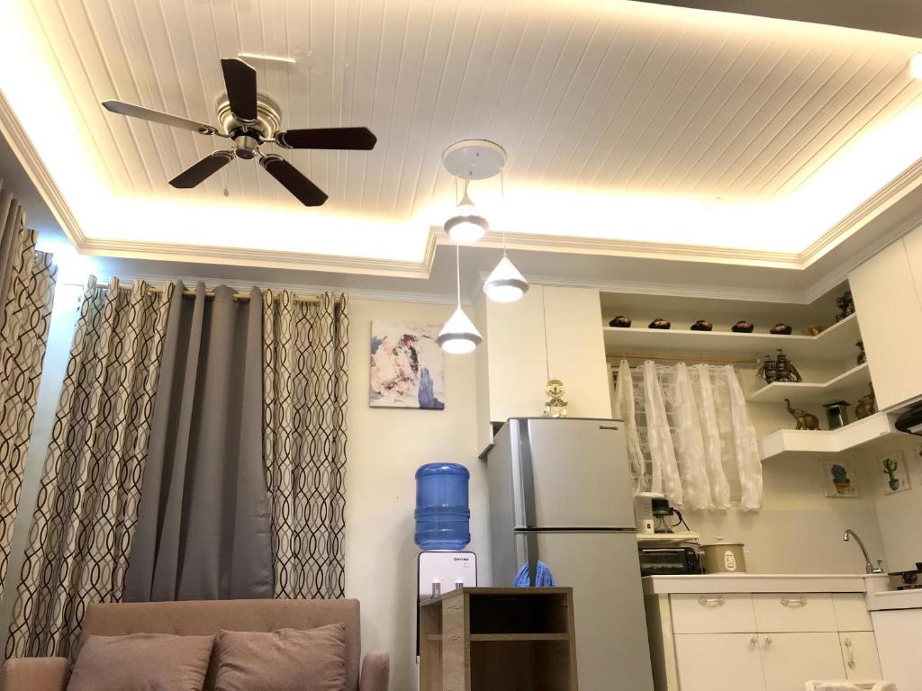 Cozy Relaxing Home at Camella Bacolod, near airport, malls, terminals photo 2