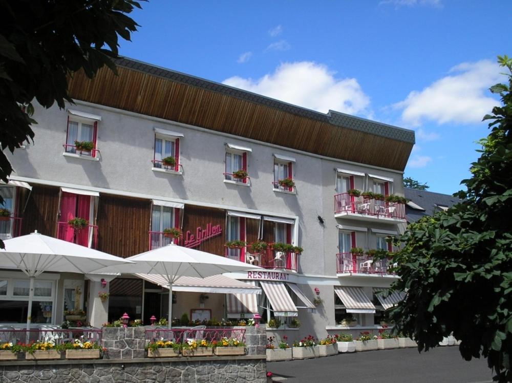 Hôtel Restaurant Le Grillon photo 2