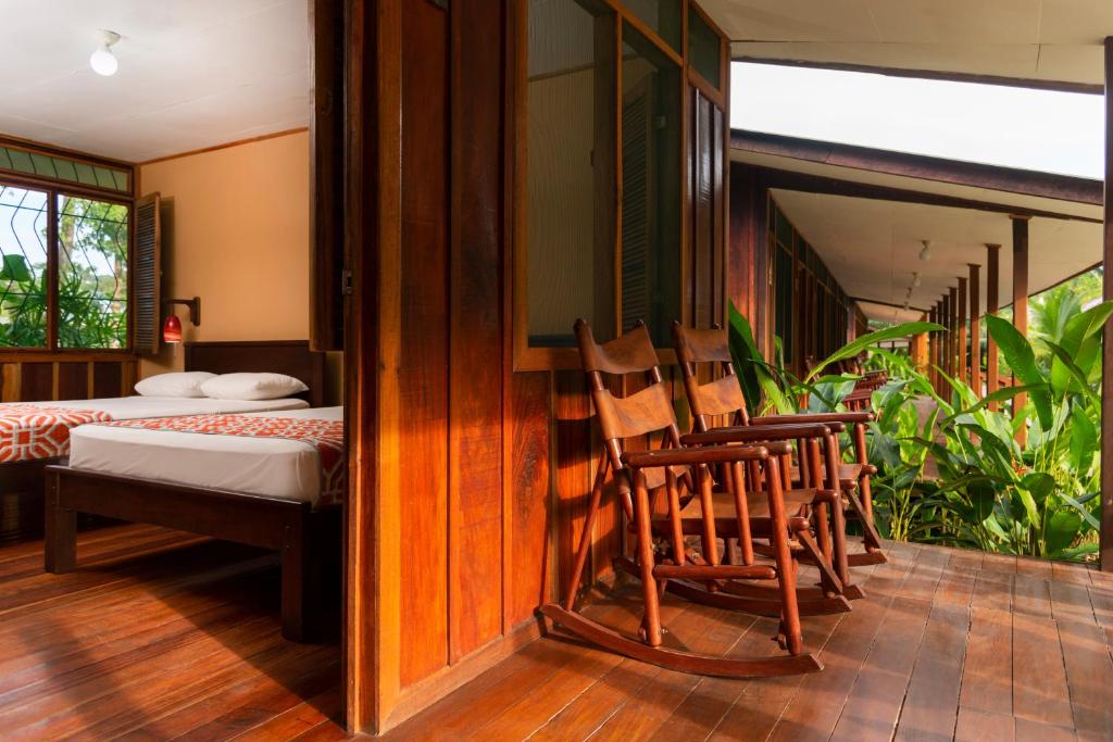 Laguna Lodge photo 3