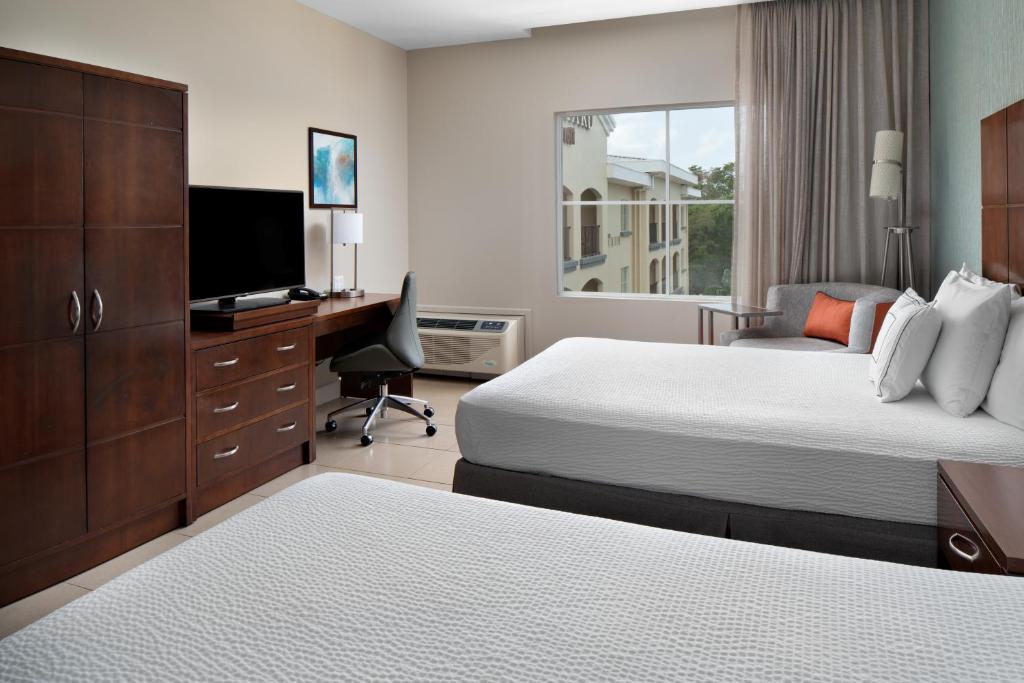 Courtyard by Marriott Bridgetown, Barbados photo 4