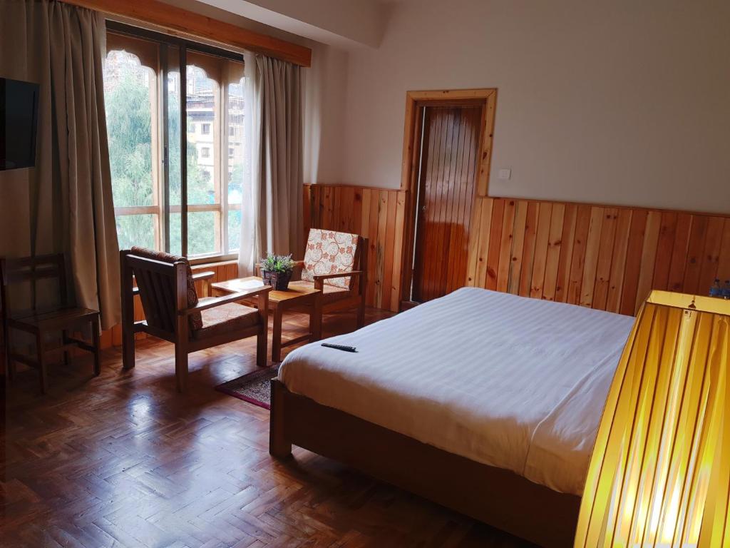 Khamsum Inn photo 3