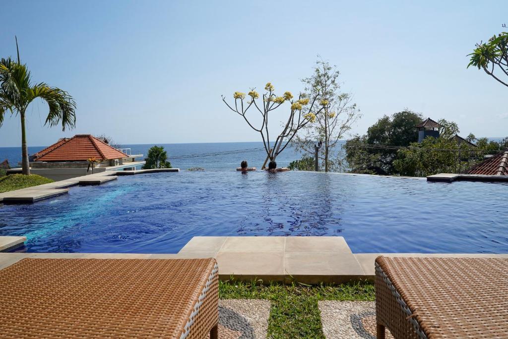 Bamboo Bali Hill Bungalows photo 3