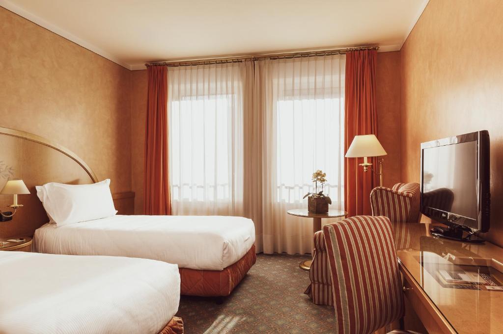 Agora' Palace Hotel photo 1