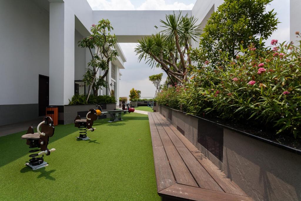 TRESOR POOL GYM, ROSE HOME STUDIOS