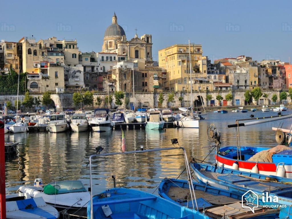 FMR Oplonti PLINIO B&B - Tap to explore photos