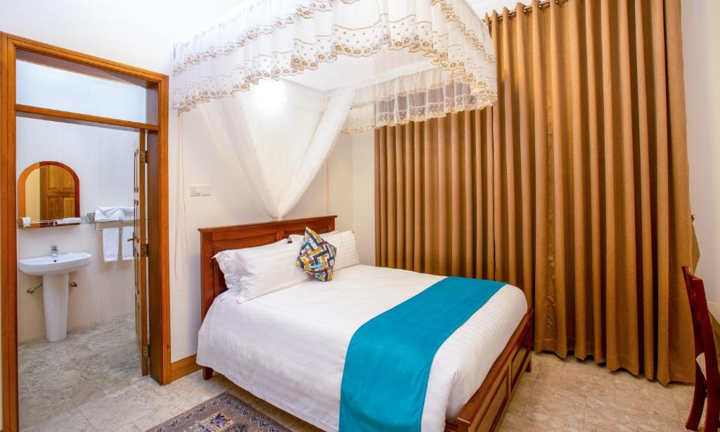 Caran Apartments photo 4