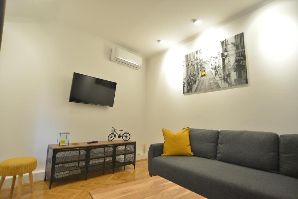 Apartman LENA photo 1