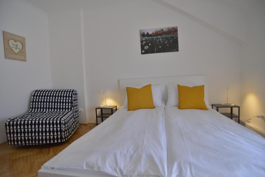 Apartman LENA photo 3