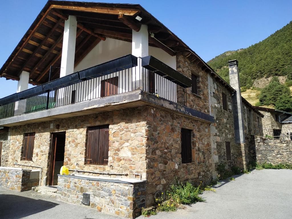 {
  "en-gb": "Borda Cortals de Sispony"
} photo 1